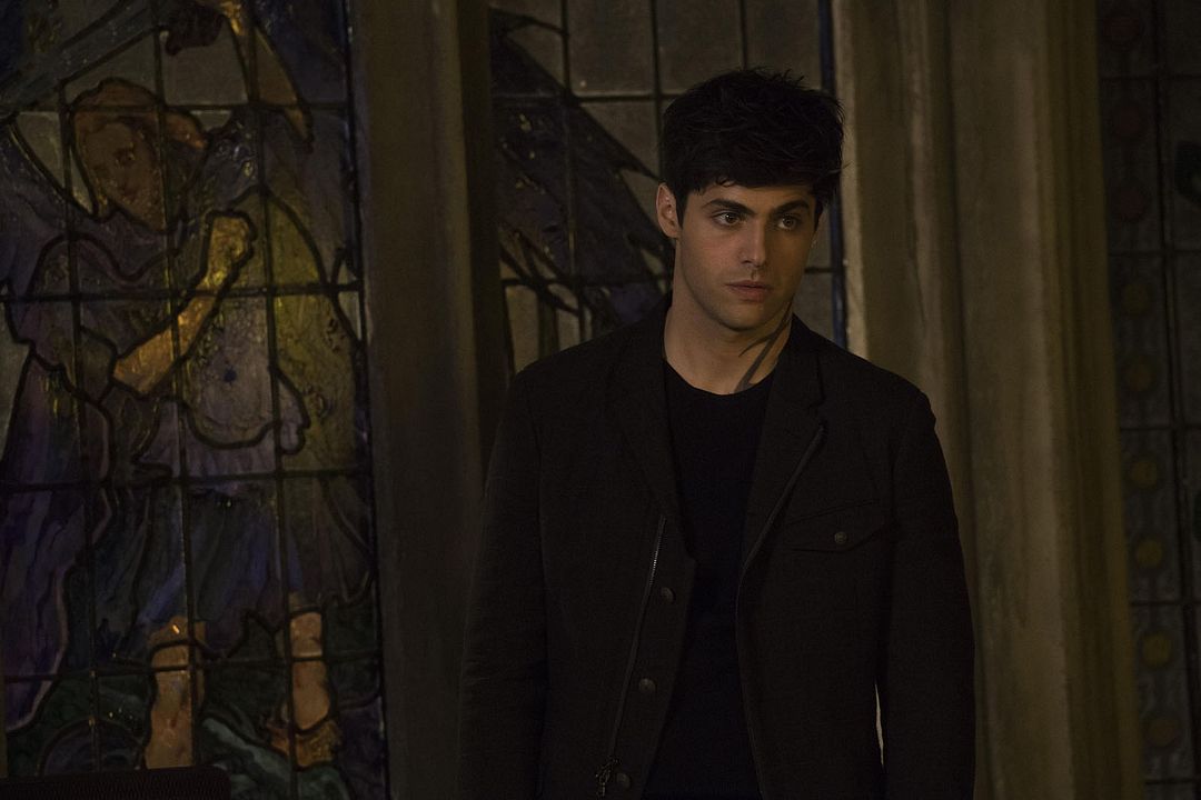 Shadowhunters Shadowhunters Bild Matthew Daddario 59 Von 258 Shadowhunters Shadowhunters Bild Matthew Daddario 59 Von 258