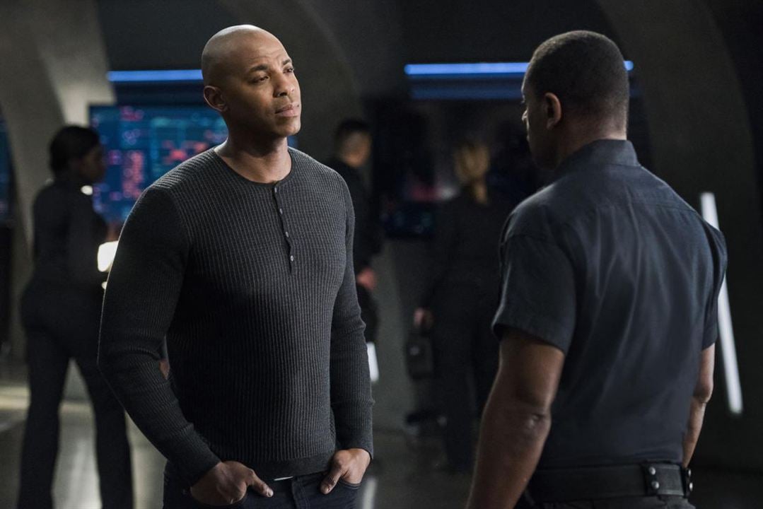 Supergirl : Bild Mehcad Brooks