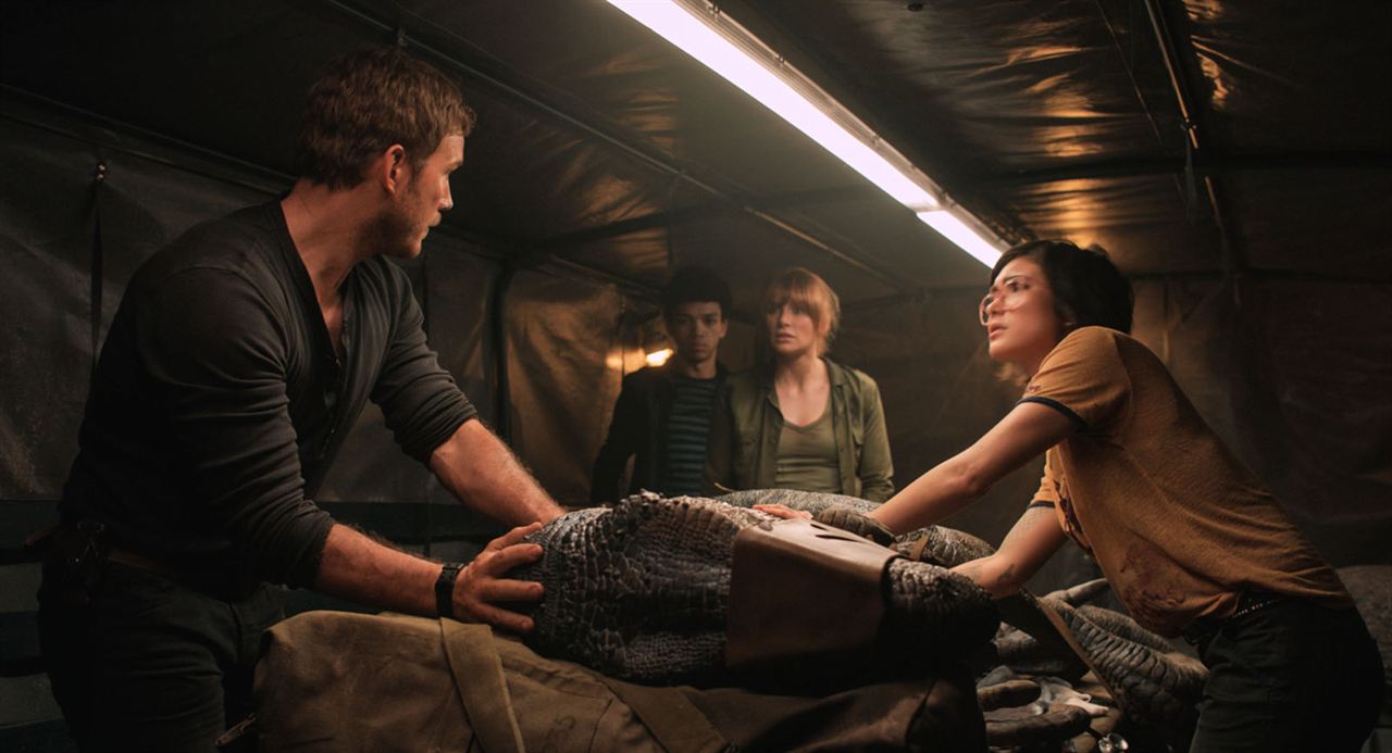 Jurassic World 2: Das gefallene Königreich : Bild Justice Smith, Daniella Pineda, Bryce Dallas Howard, Chris Pratt