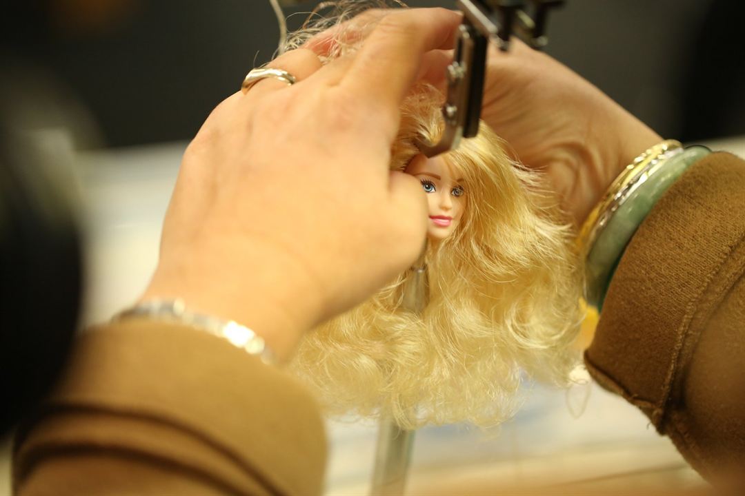 Tiny Shoulders: Rethinking Barbie : Bild