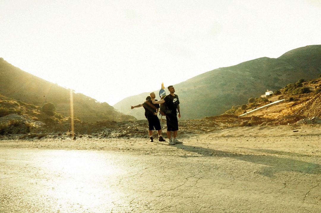 Er liebt mich : Bild Hermes Pittakos, Sanuye Shoteka