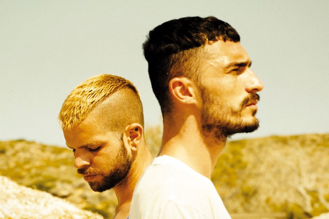 Er liebt mich : Bild Hermes Pittakos, Sanuye Shoteka