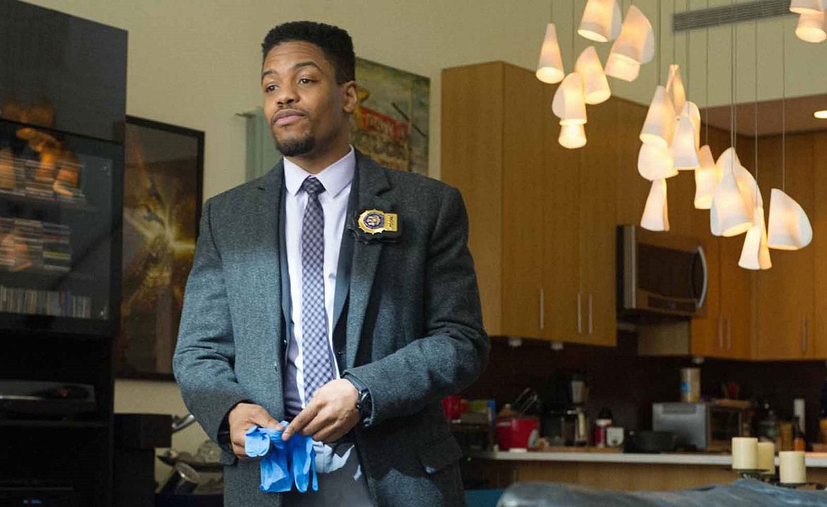 Elementary : Bild Jon Michael Hill