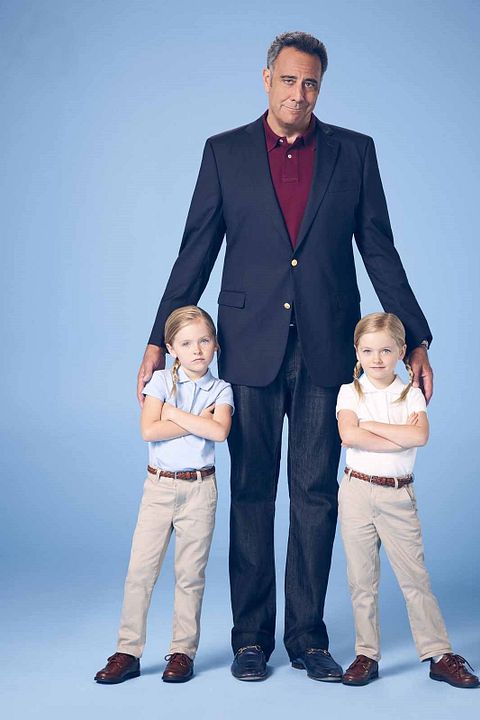 Bild Mia Allan, Brad Garrett, Ella Allan