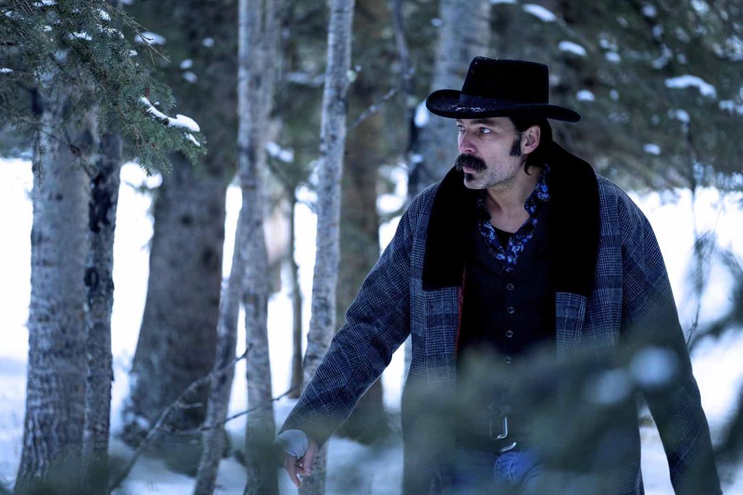 Wynonna Earp : Bild Tim Rozon