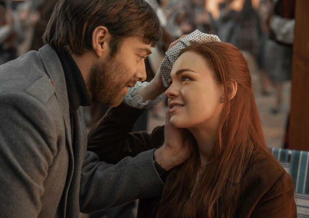 Bild Richard Rankin, Sophie Skelton