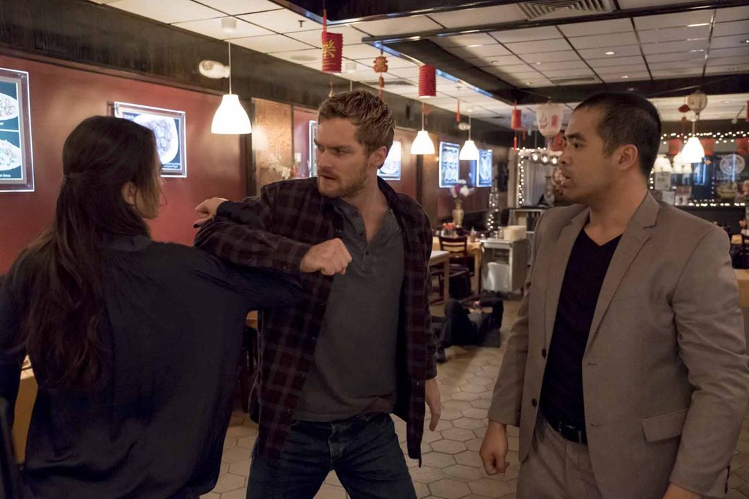 Marvel's Iron Fist : Bild Finn Jones, Johnny Yang