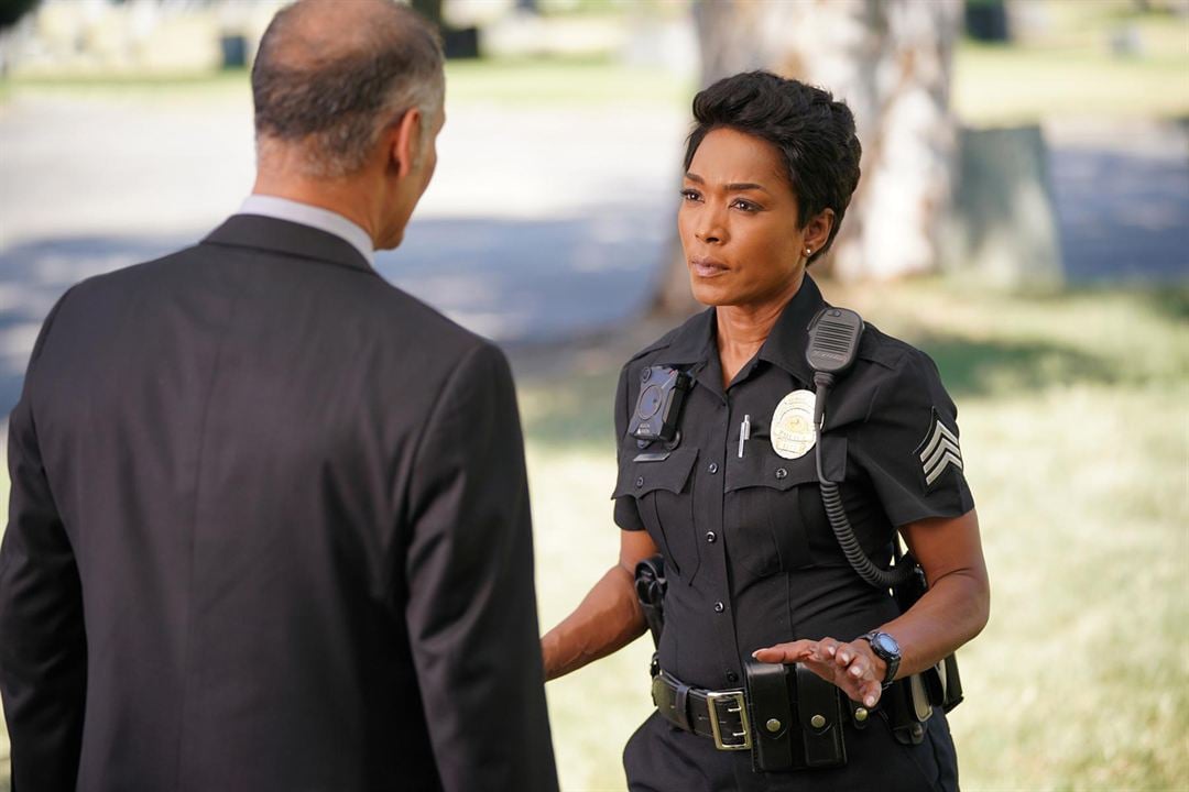 9-1-1 - Notruf L.A. : Bild Angela Bassett