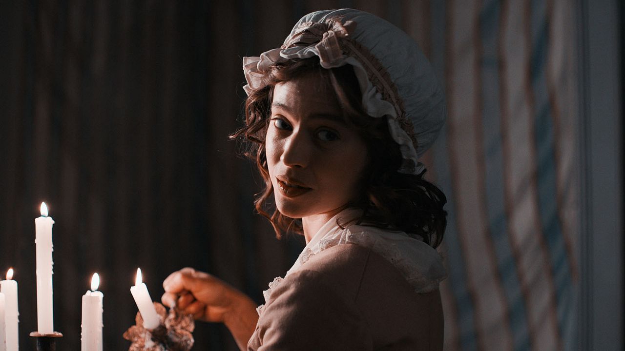 The Black Book : Bild Lou de Laâge