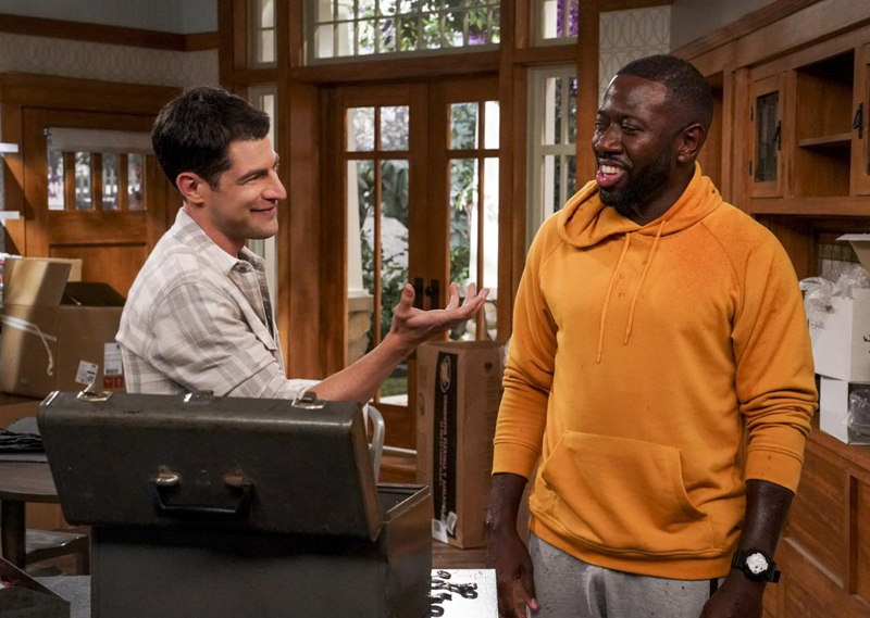 The Neighborhood : Bild Max Greenfield, Sheaun McKinney