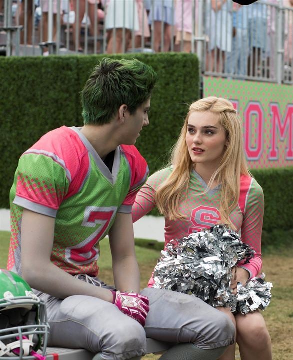 Disney Zombies : Bild Meg Donnelly, Milo Manheim