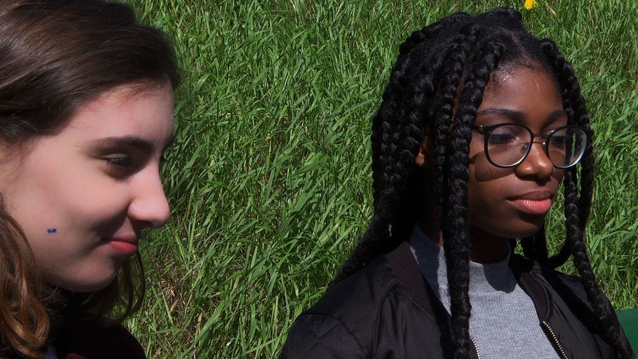 Young Solitude : Bild