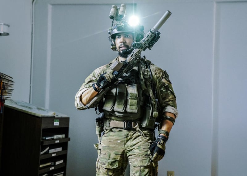 SEAL Team : Bild Neil Brown Jr.