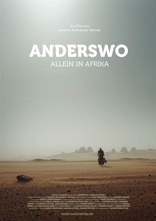 Anderswo. Allein in Afrika : Kinoposter