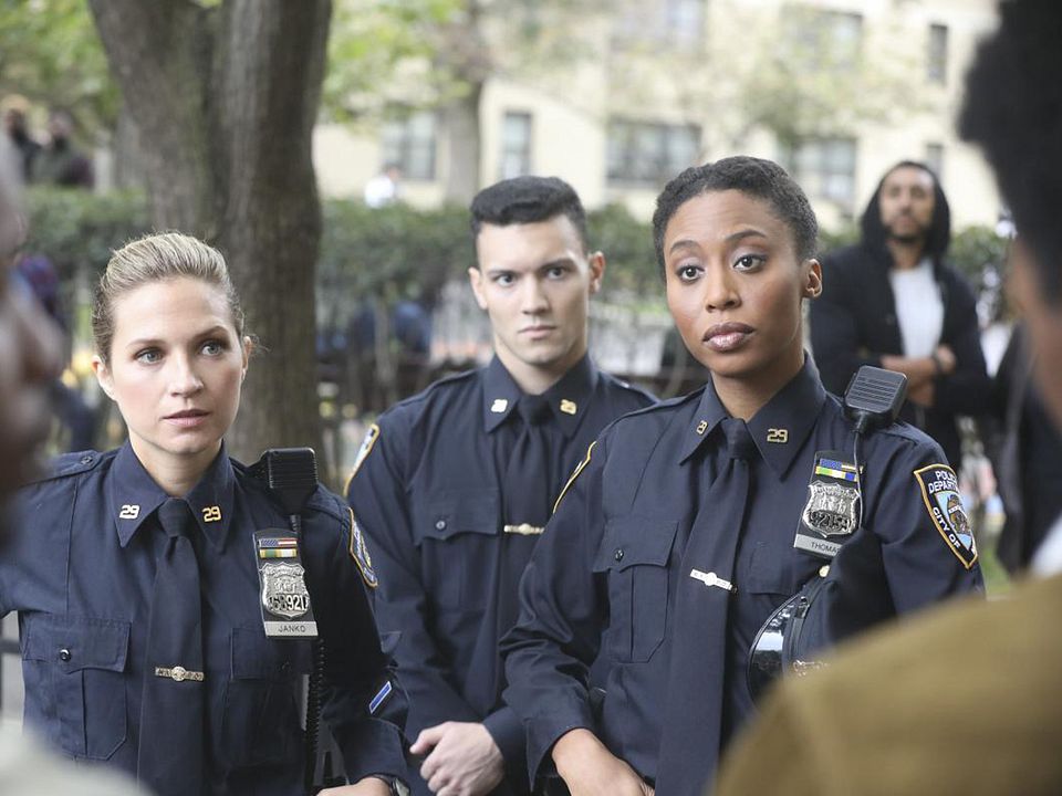 Blue Bloods : Bild Yasha Jackson, Vanessa Ray