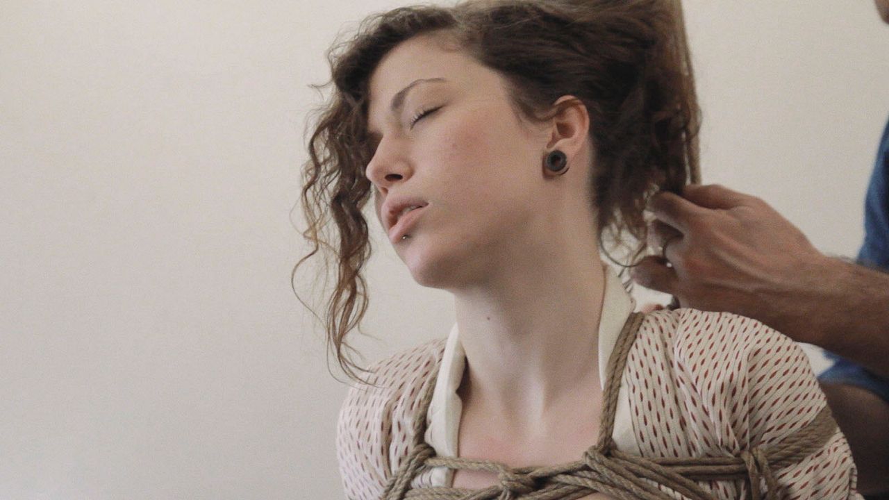 Portrait d'une jeune femme : Bild Marion Roussey