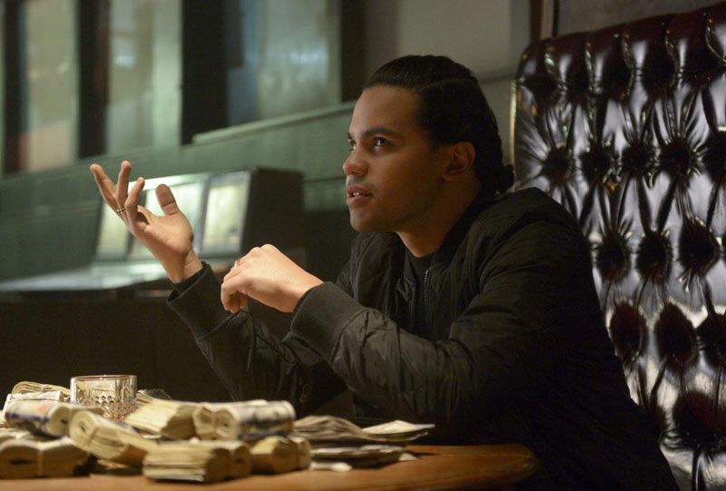 Supergirl : Bild Carlos Valdes