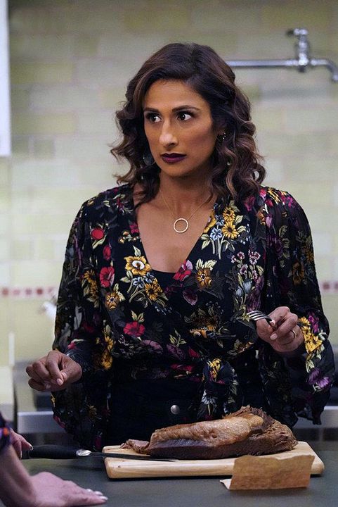 I Feel Bad : Bild Sarayu Blue