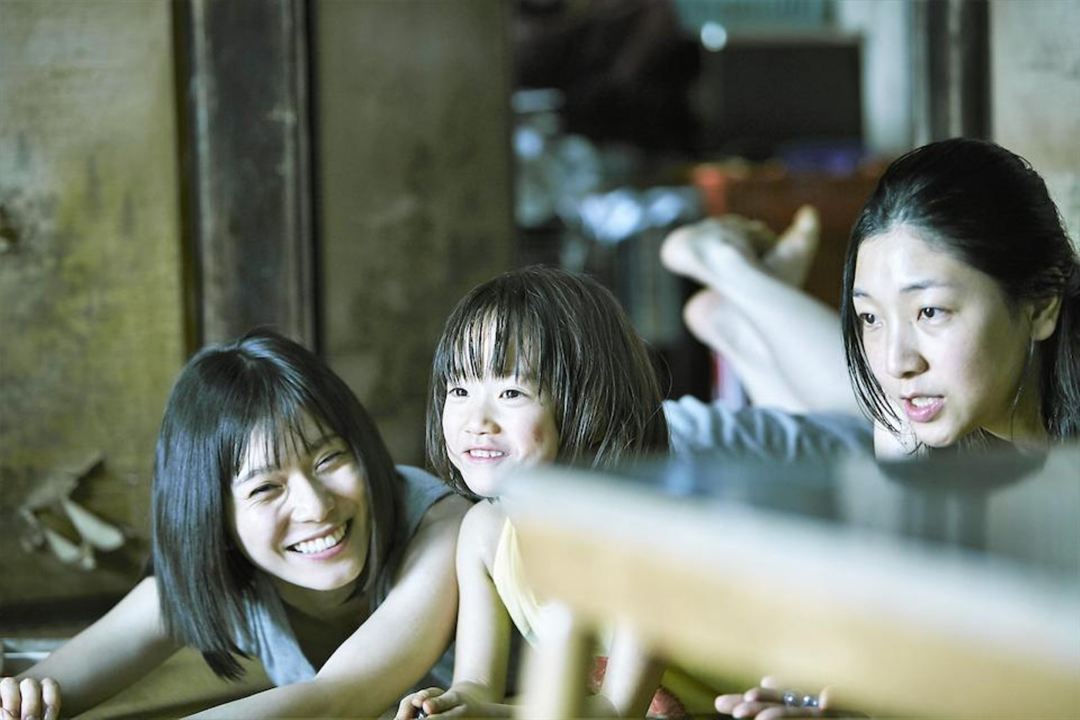 Shoplifters - Familienbande : Bild Sakura Andô, Mayu Matsuoka, Miyu Sasaki