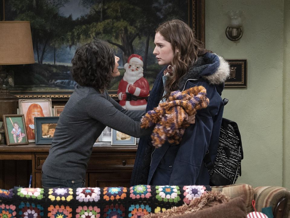 Die Conners : Bild Sara Gilbert, Emma Kenney