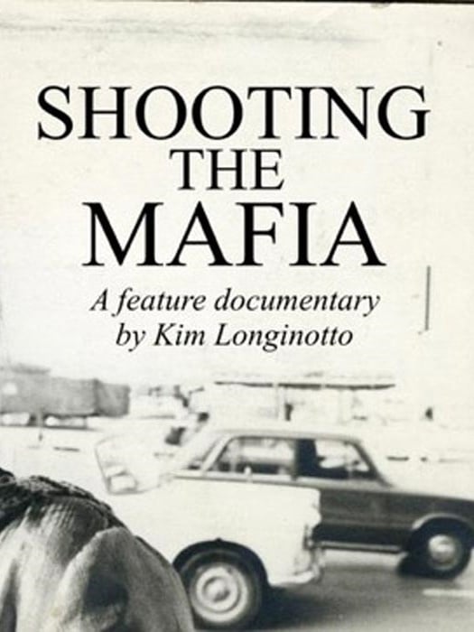 Shooting The Mafia : Kinoposter