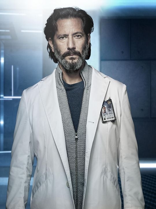 Bild Henry Ian Cusick