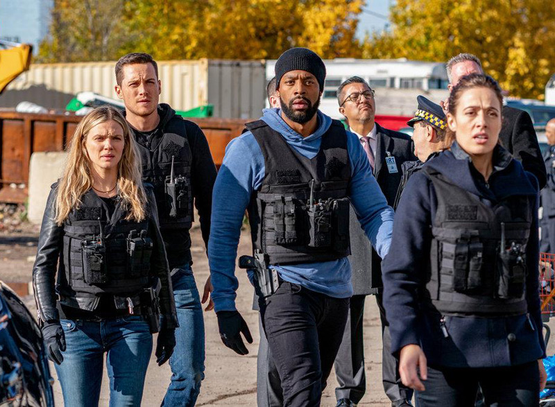 Chicago PD : Bild Marina Squerciati, Tracy Spiridakos, Jesse Lee Soffer, LaRoyce Hawkins