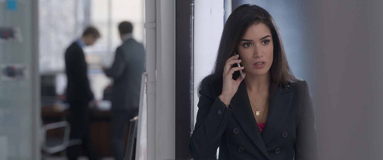 Willkommen in der Nachbarschaft : Bild Sabrina Ouazani