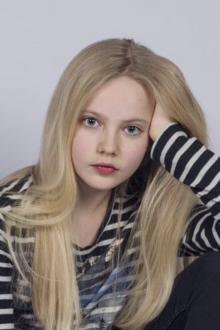 Kinoposter Pauline Sakellaridis