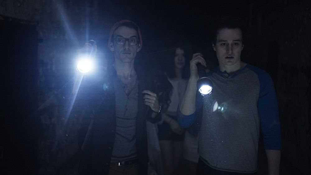 Against the Night - Nur einer überlebt! : Bild Tim Torre, Luke Persiani