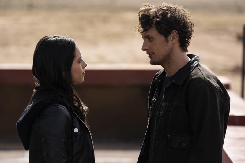 Roswell: New Mexico : Bild Michael Vlamis, Jeanine Mason