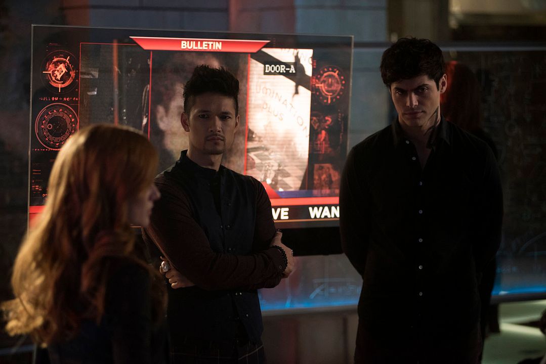 Shadowhunters : Bild Matthew Daddario, Harry Shum Jr.