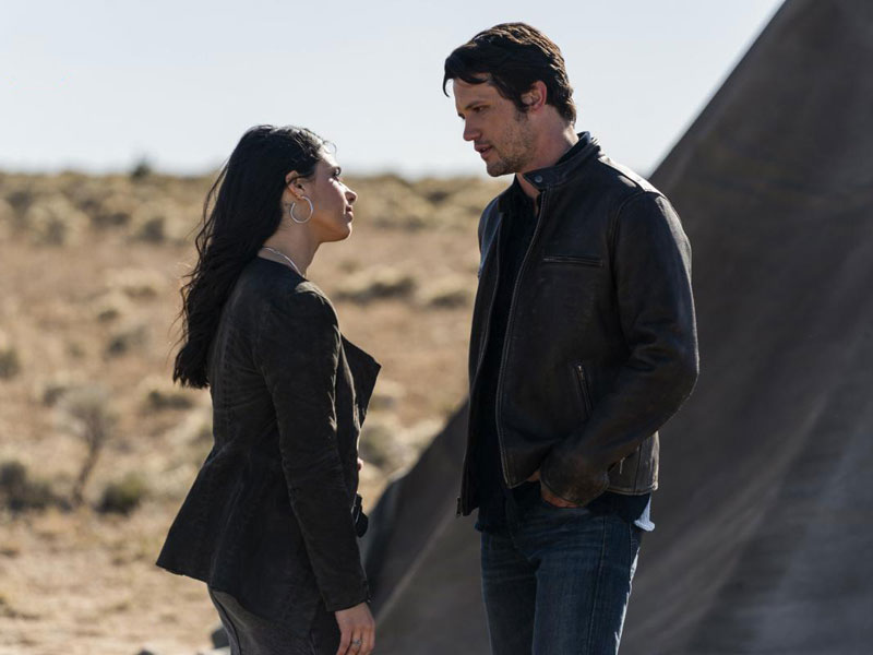 Roswell: New Mexico : Bild Jeanine Mason, Nathan Parsons