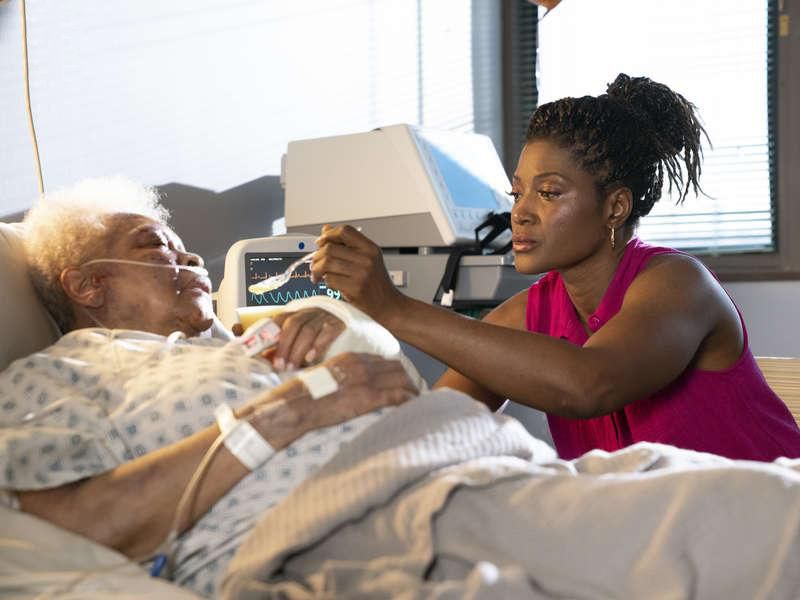 The Chi : Bild Yolanda Ross, LaDonna Tittle