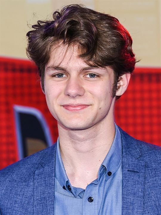 Kinoposter Ty Simpkins