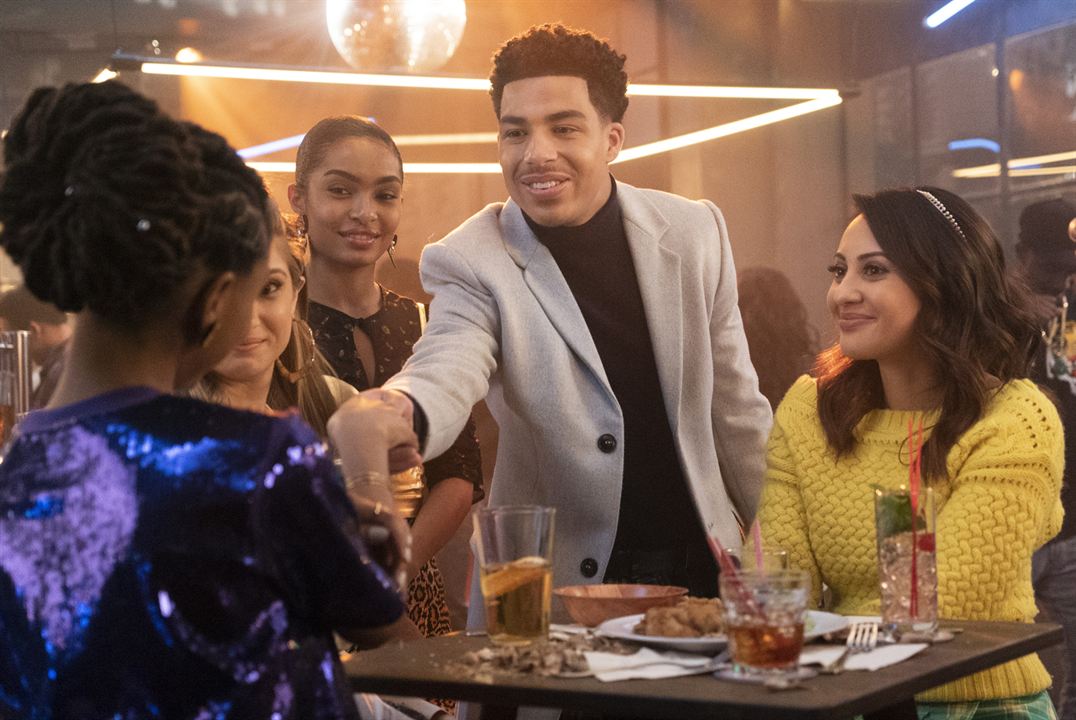 Grown-ish : Bild Marcus Scribner, Emily Arlook, Yara Shahidi, Francia Raisa