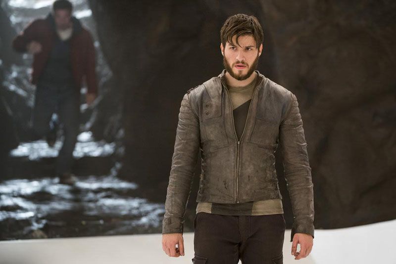 Krypton : Bild Cameron Cuffe