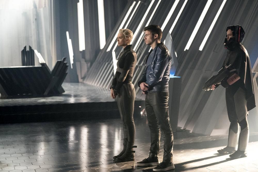 Krypton : Bild Wallis Day, Cameron Cuffe, Shane Lennon