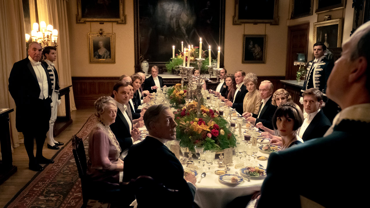 Downton Abbey : Bild Imelda Staunton, Simon Jones, Jim Carter, Michelle Dockery, Hugh Bonneville, Laura Carmichael, Maggie Smith, Kate Phillips