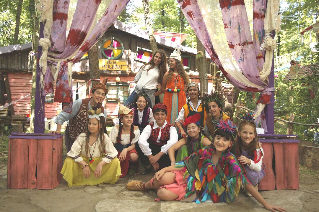 Gamonya: Hayaller Ülkesi : Bild