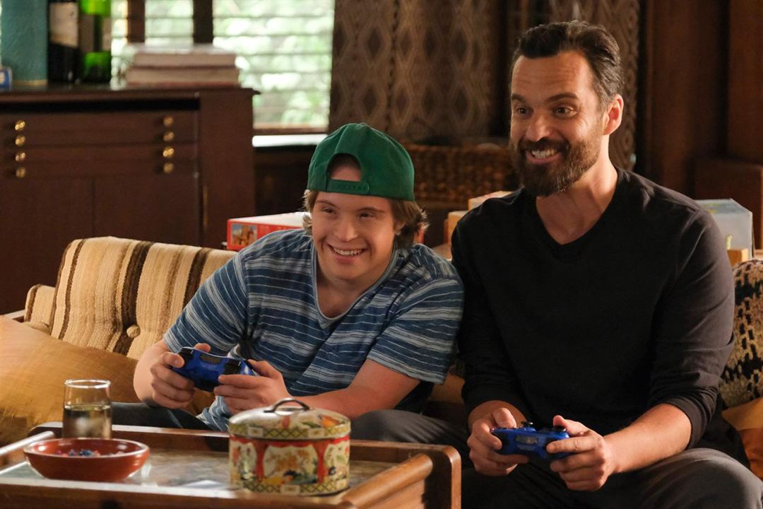 Stumptown : Bild Jake Johnson, Cole Sibus