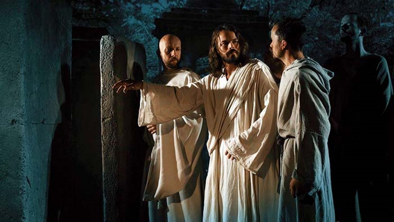 Holy Spirit : Bild David Tobias Schneider, Tom Schuster