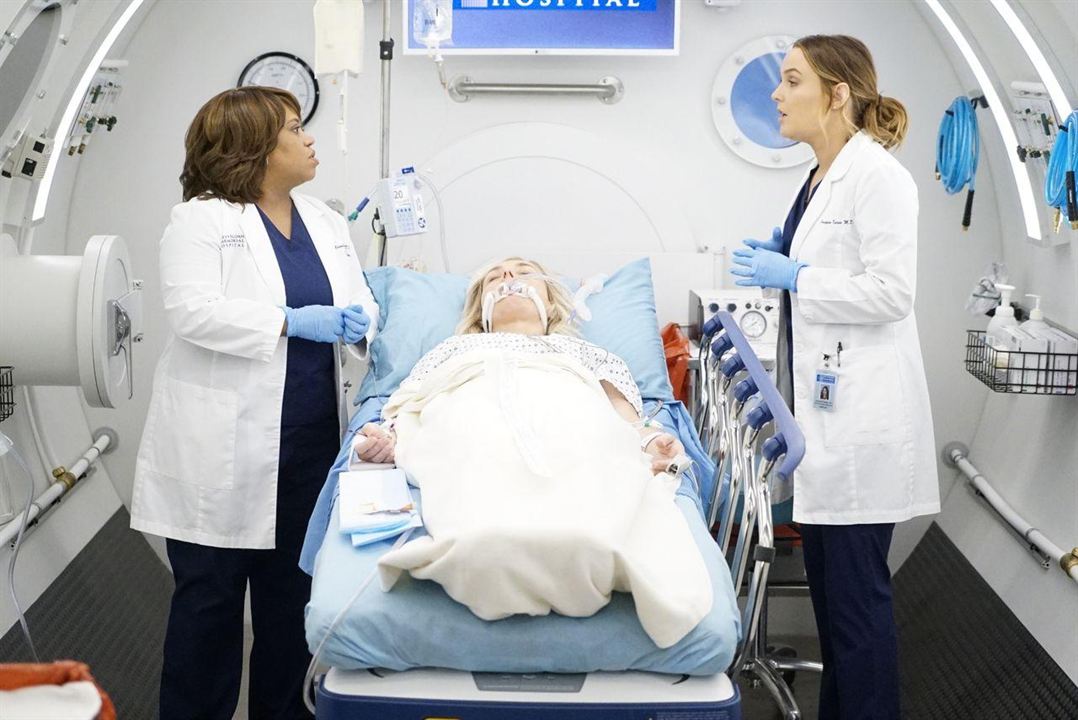 Grey's Anatomy - Die jungen Ärzte : Bild Chandra Wilson, Camilla Luddington