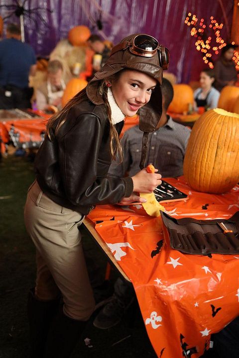 American Housewife (2016) : Bild Julia Butters