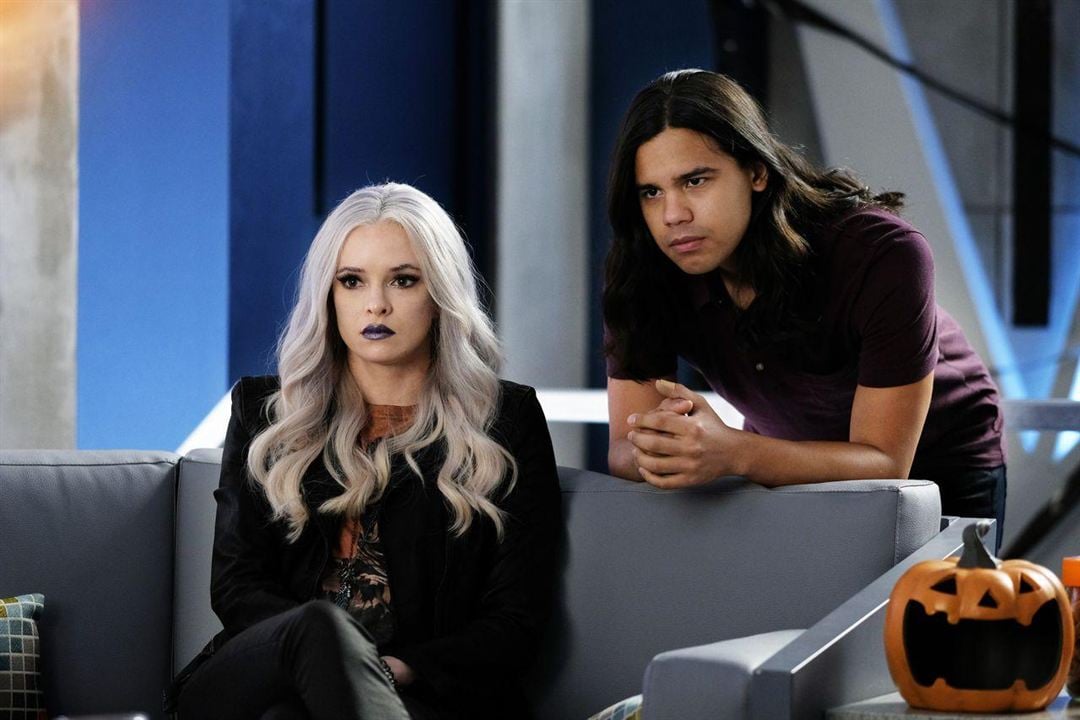 The Flash : Bild Carlos Valdes, Danielle Panabaker