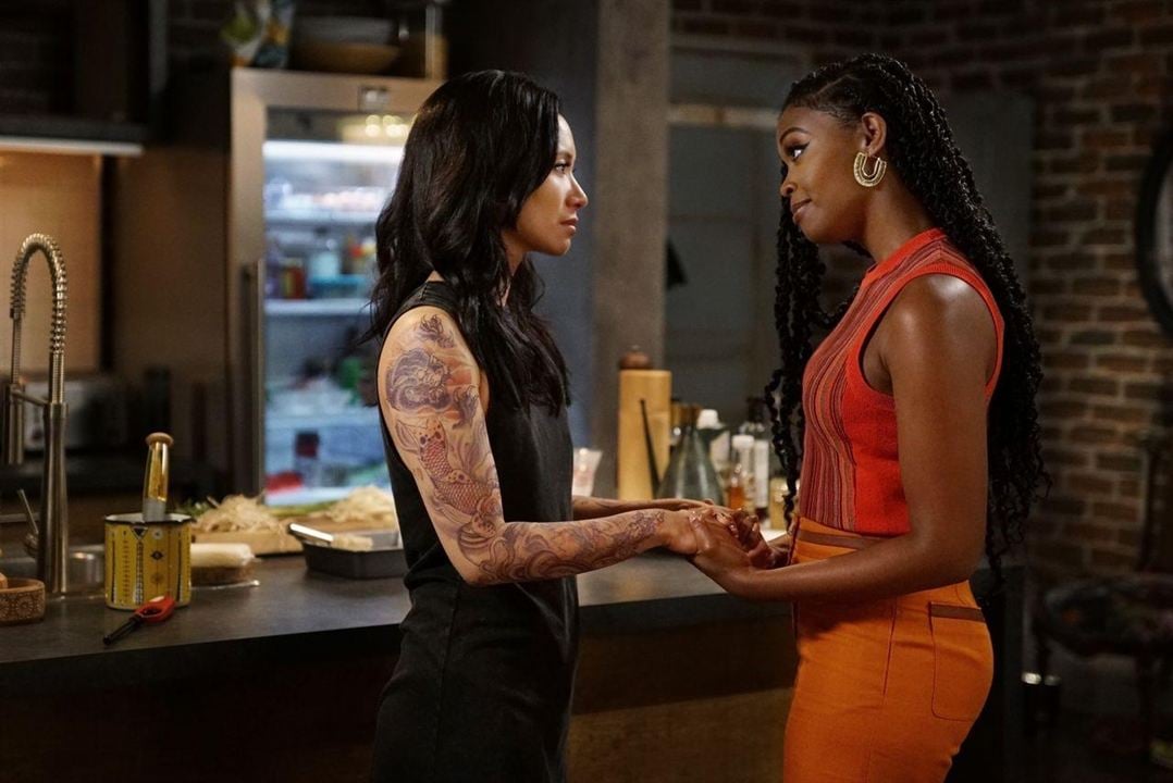 Black Lightning : Bild Nafessa Williams, Chantal Thuy