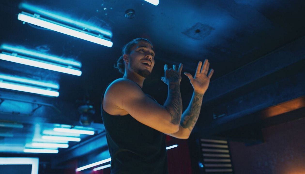 Toy Boy : Bild Carlo Costanzia Flores