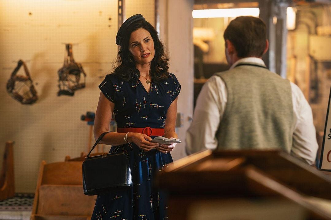 Project Blue Book : Bild Laura Mennell