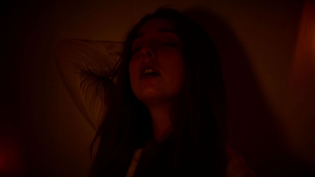 Erotic Chapter 1 : Desire & Sensuality : Bild