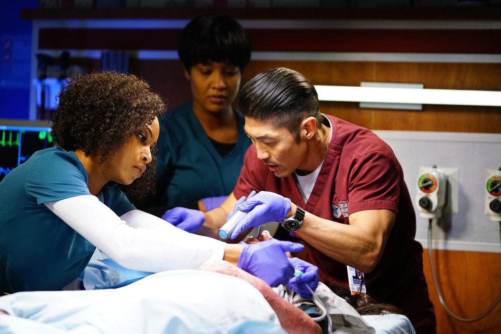 Chicago Med : Bild Brian Tee, Yaya DaCosta